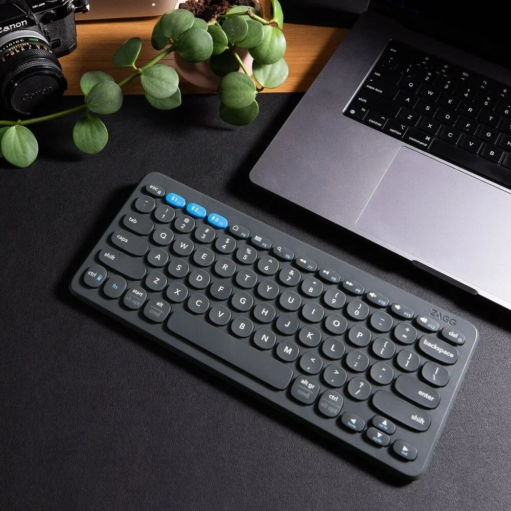 ZAGG-Pro Keyboard 12 NEW IN BOX